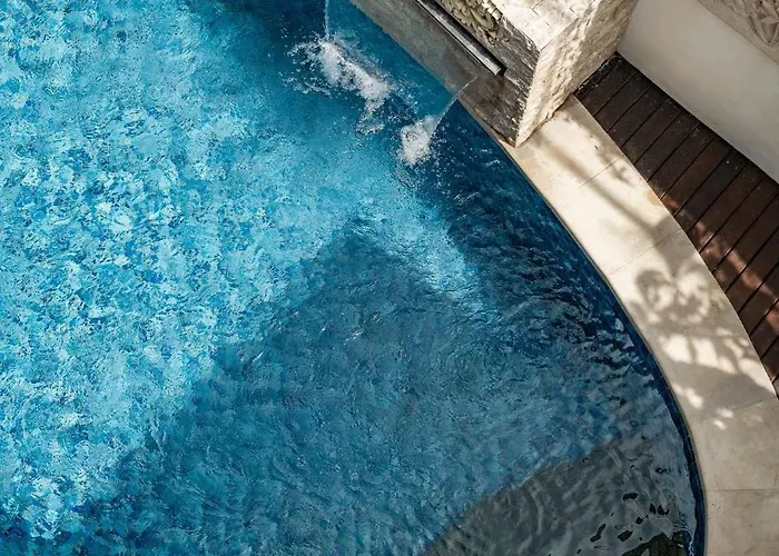 Private Luxury L Pool & L Nova Escapes * Ubud