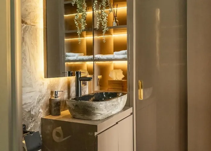 Private Luxury L Pool & L Nova Escapes Villa
