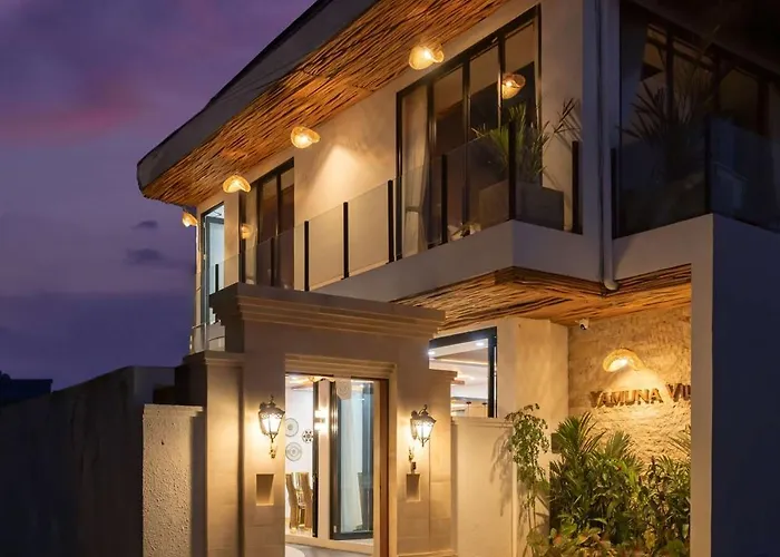 Private Luxury L Pool & L Nova Escapes *